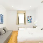 Apartamentos Mlr Sol-Teatro Real