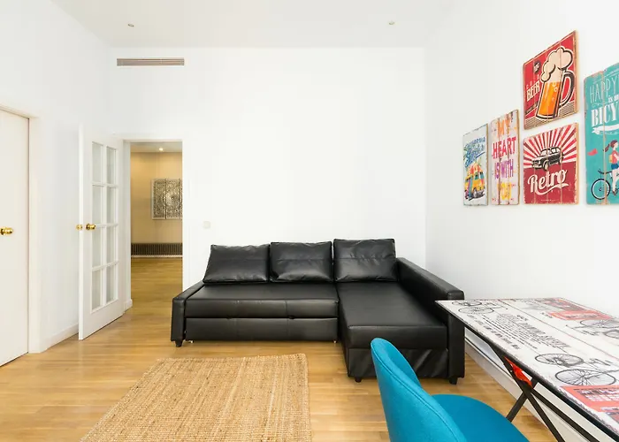 Apartamentos Mlr Sol-Teatro Real