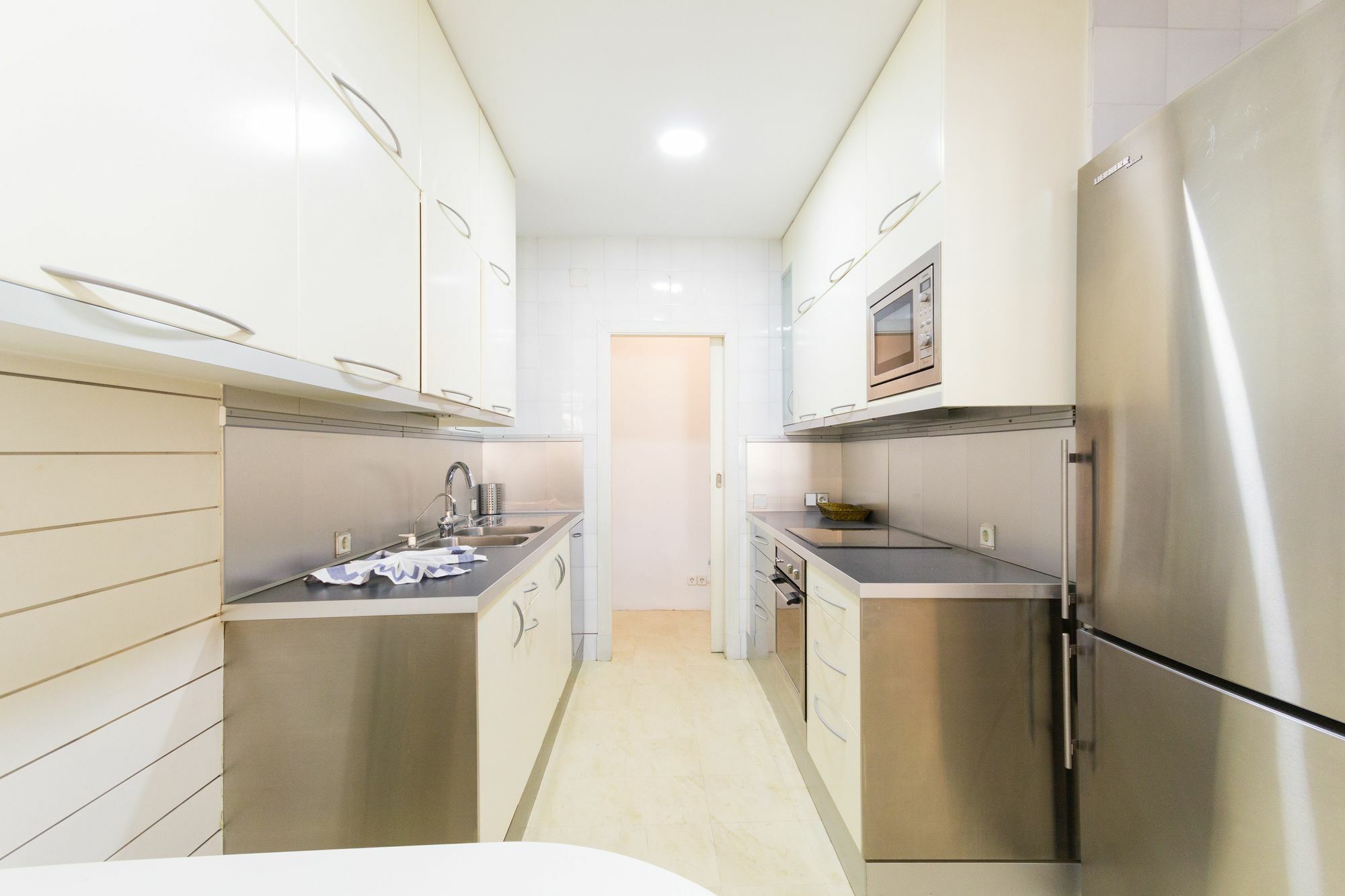 Mlr Sol-teatro Real Apartamento