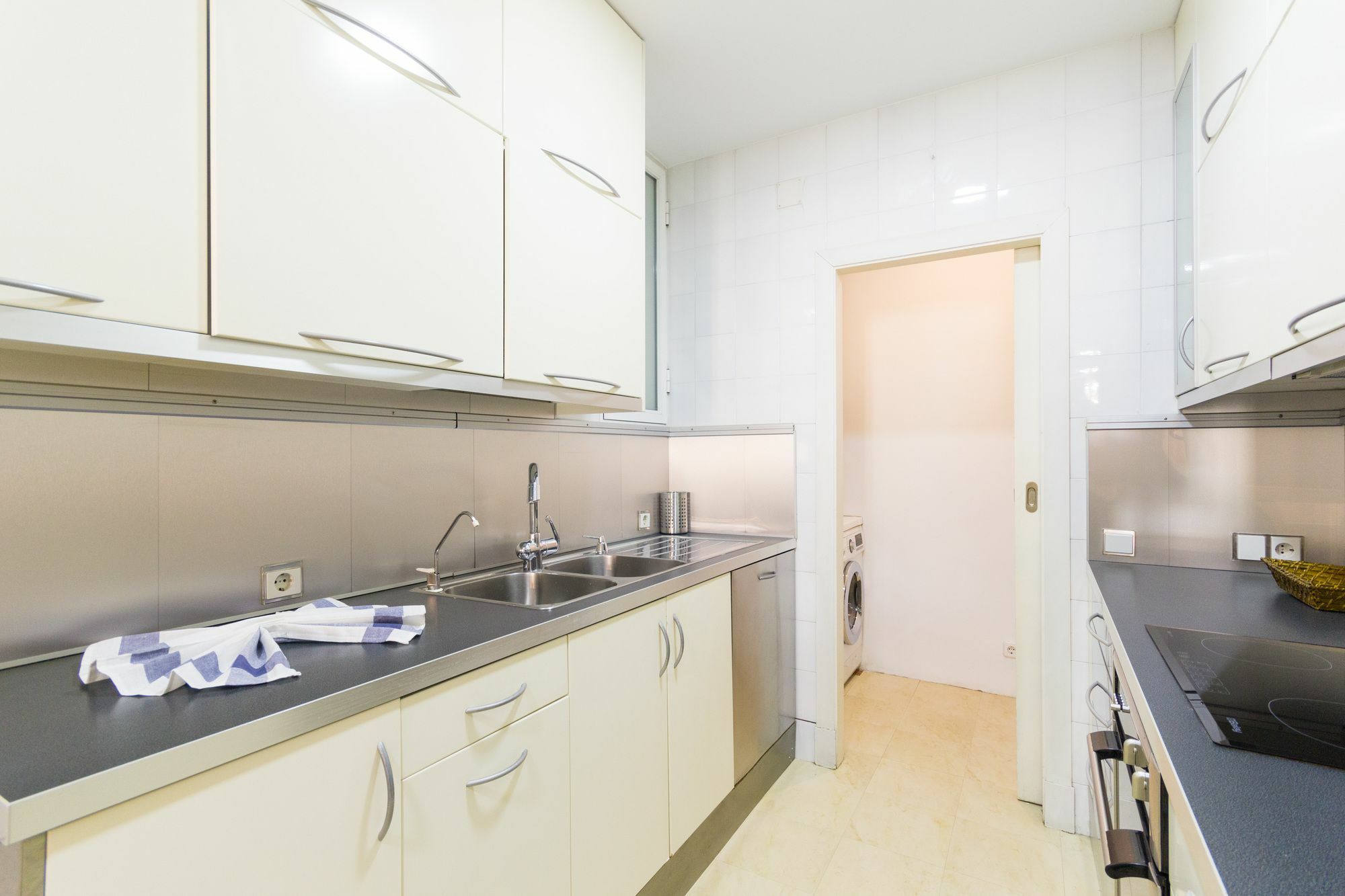 Mlr Sol-teatro Real Apartamento
